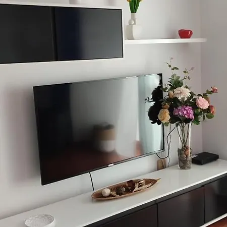 Homefeel Cartuja * إشبيلية